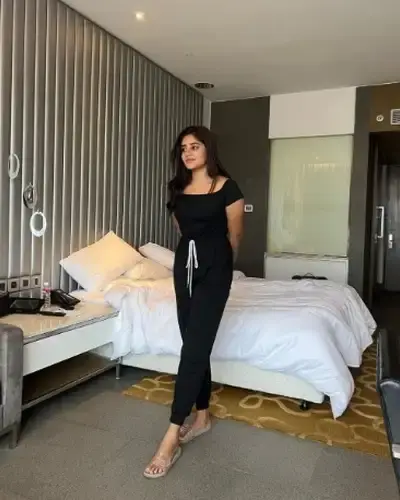 Call Girls Baraut Cash On Delivery